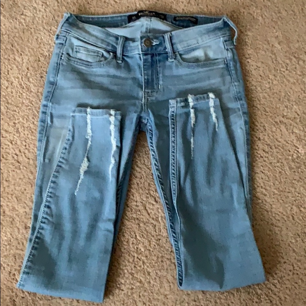Ankle Distressed Skinny Jeans